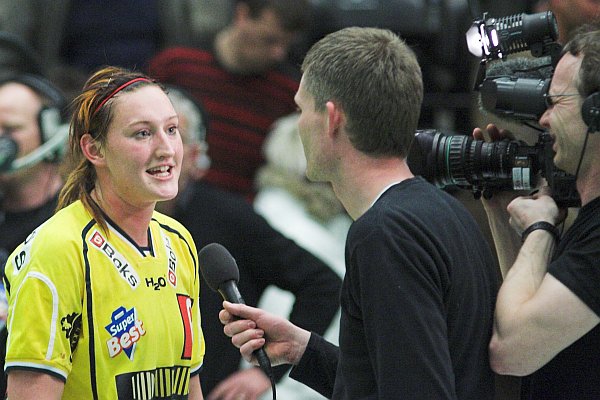 Lise Knudsen interviewes til DR.