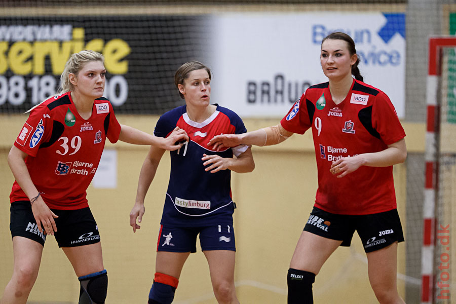 Arna Sif Palsdottir, Lyn Byl, Dzenita Bajic