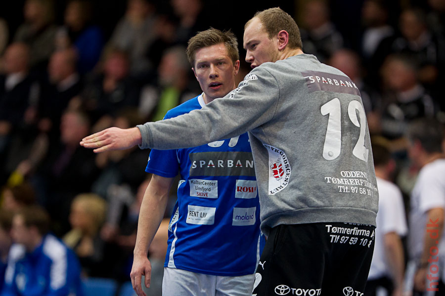 Kris Johansen, Kristoffer Laursen