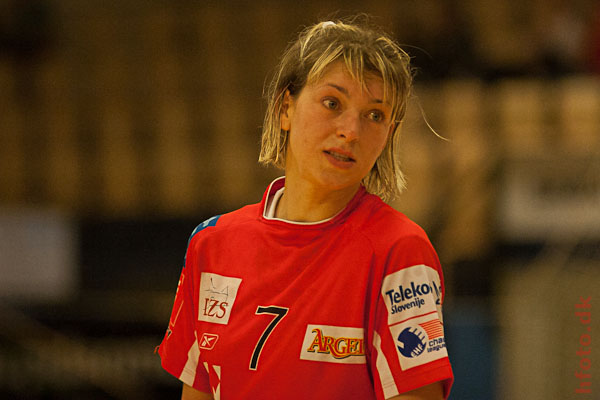 Maryna Veregelyuk.