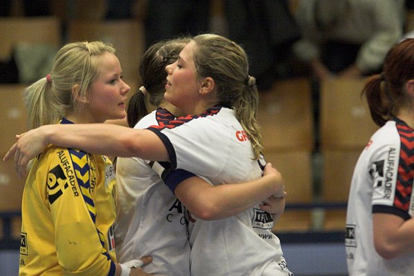 Rikke Poulsen og Heidi Brander.