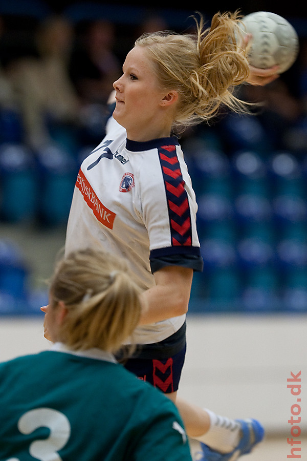 Caroline Okkerstrm.