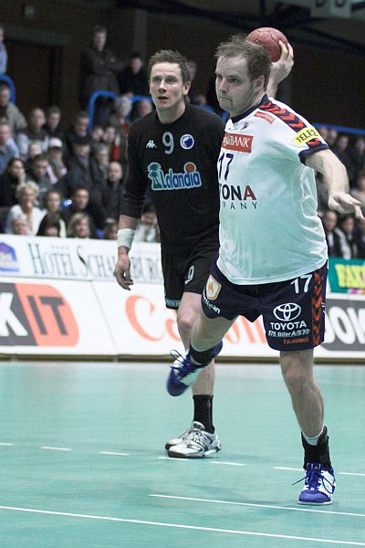 Lars Rasmussen.