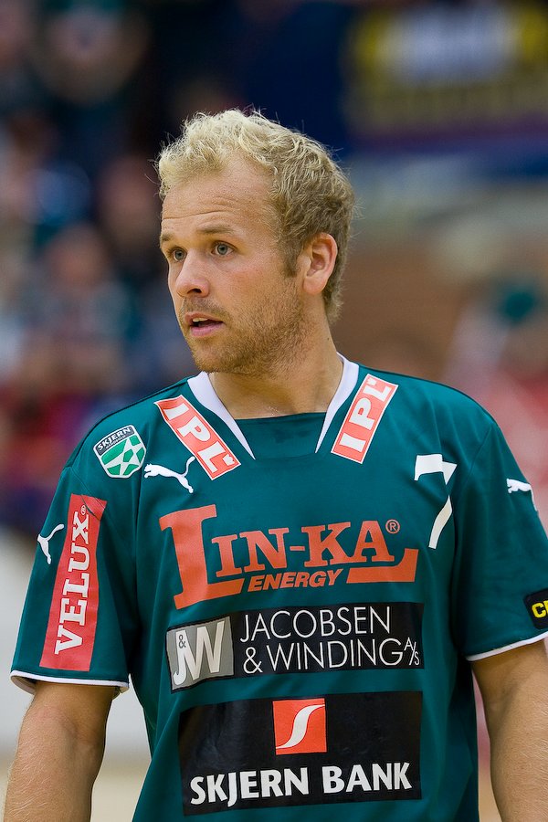 Anders Eggert.