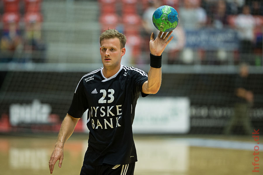 Simon Kristiansen