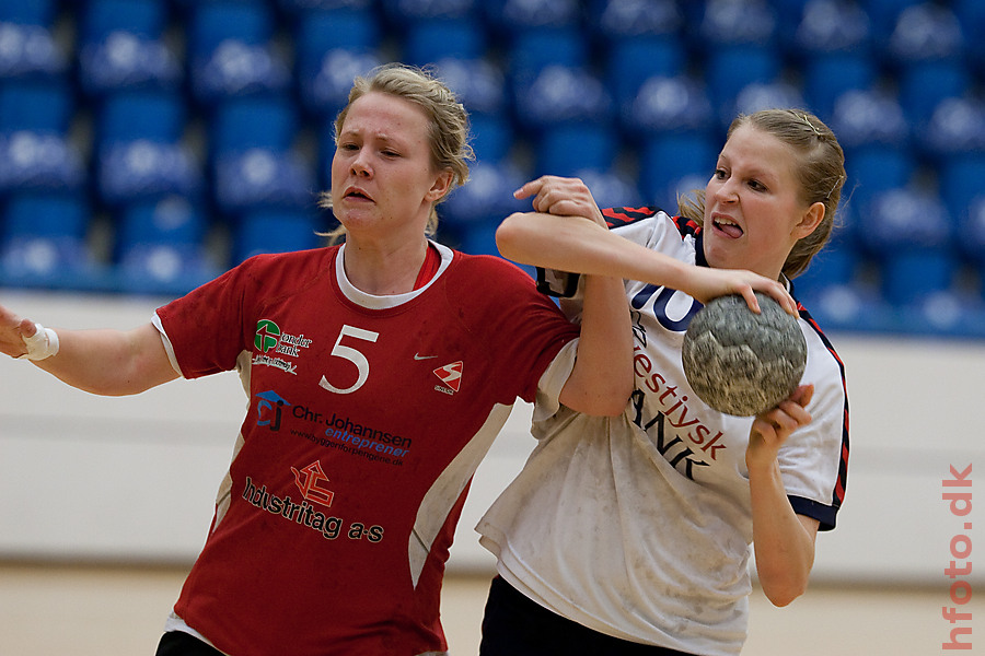 Gabriella Holmen Bruun, Sara Kjrsgaard.