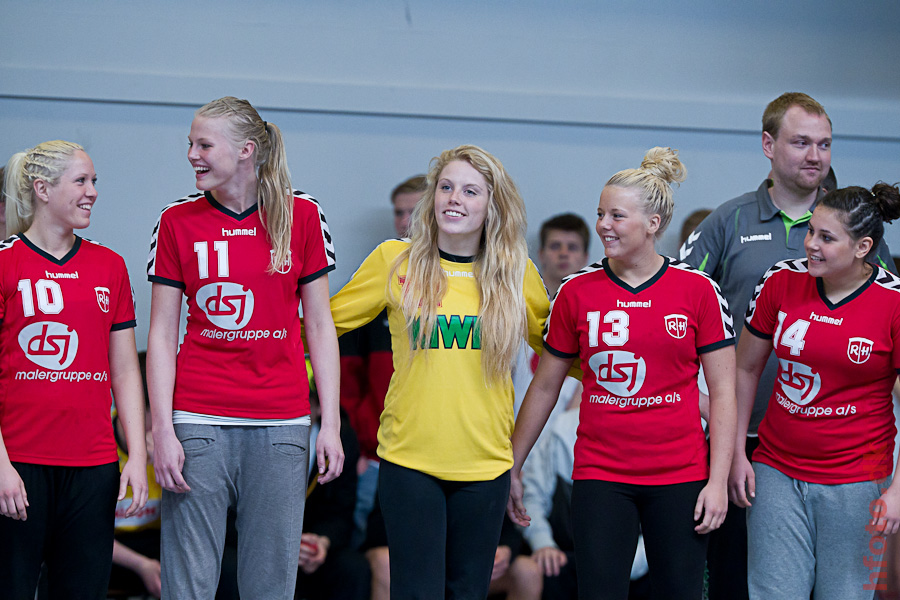 Cecilie Lang, Amalie Wichmann, Sif Klemensen, Laura Borup, Jasmin Tebina