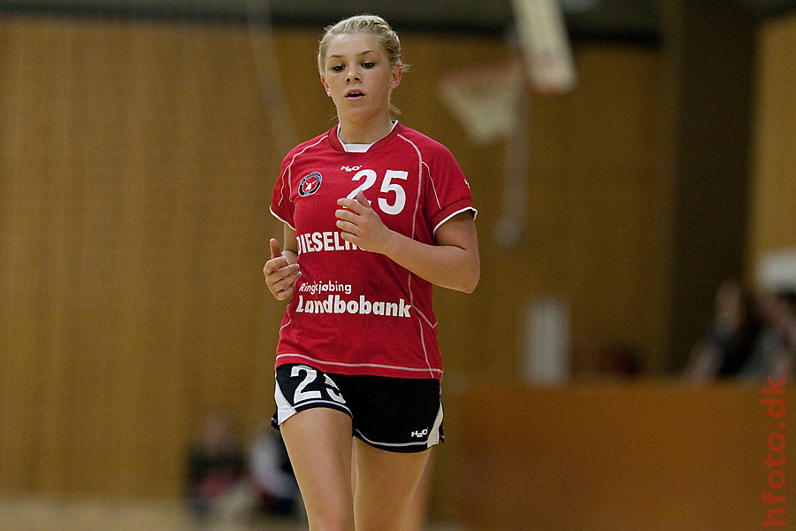 Trine stergaard.